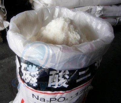 25kg TSP Crystal Trisodium Phosphate CAS 7601-54-9 For Industrial Food Grade Solubility H2O Slightly Soluble